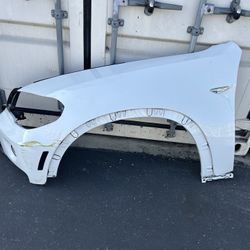 2009-2013 BMW X5 FENDER LEFT OEM