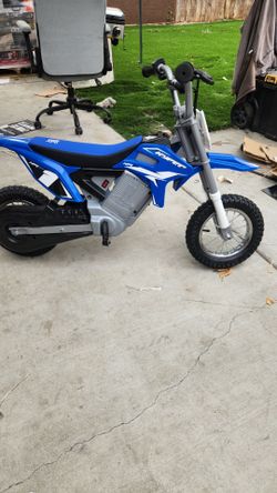 Hyper Toy Company, HPR350 24V Electric Dirt Bike, Children Ages 13+, up to 14 MPH, Blue
