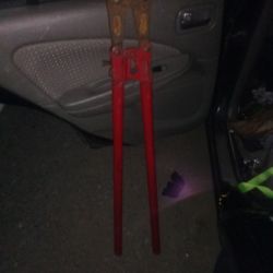 Huge Bolt Cutters 