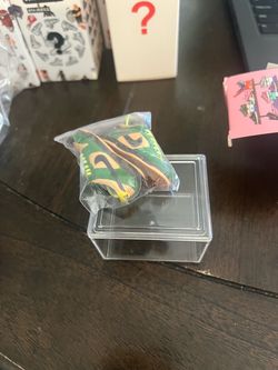 Miniature shoes