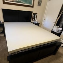 Queen Bed with Mattress and 2 Nightstands