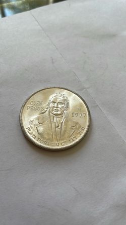 1977 100 Pesos .65 onzas de plata