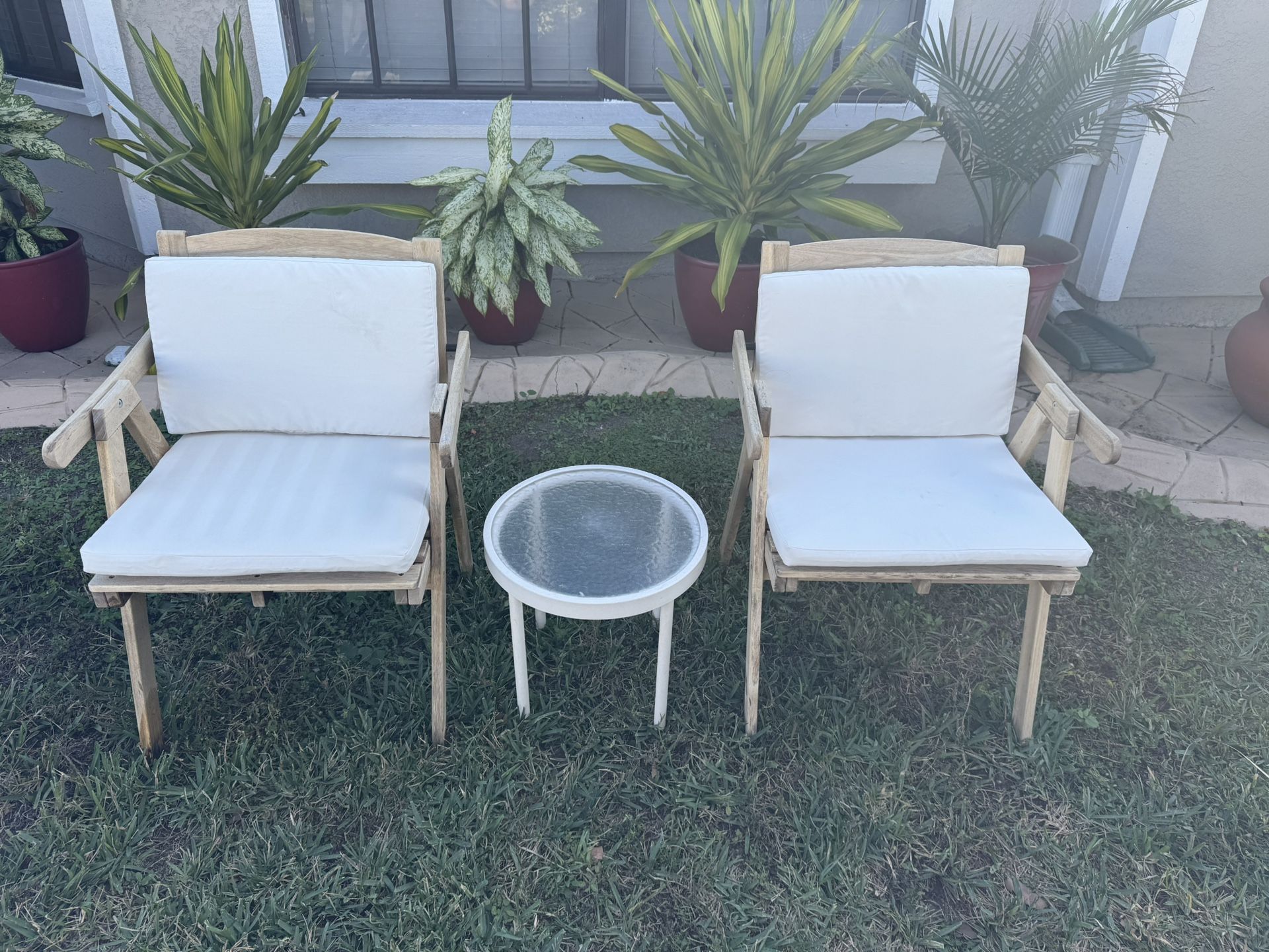 Cute 3 Piece Patio Set