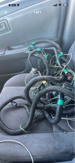 03-06 GM headlight harness