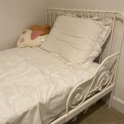 Twin bed frame 