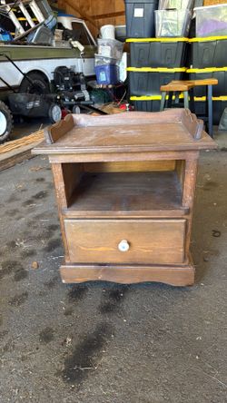 Old fashioned night stand