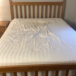 Bed Frame/Matress/Box Springs