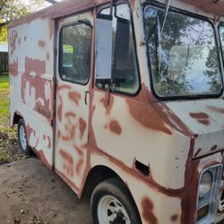 1969  P-10  Stepvan