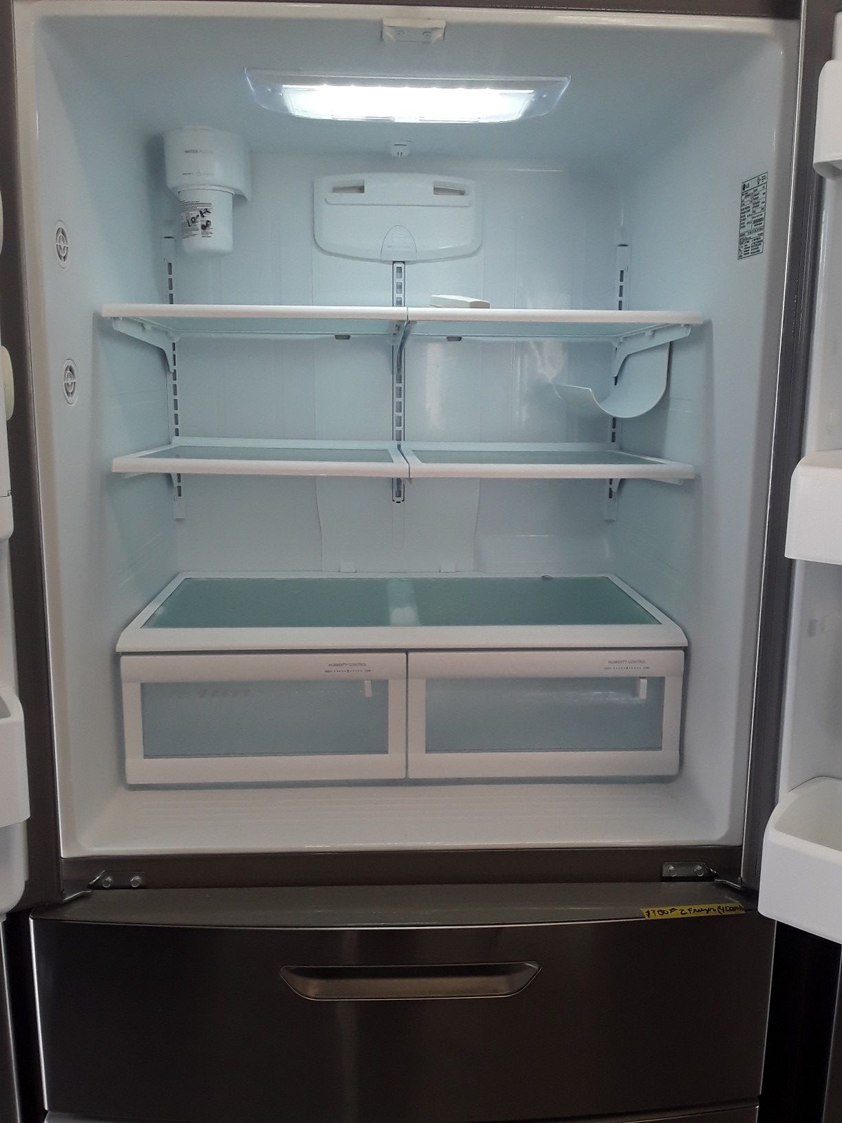 REFRIGERATOR LG 4 DOORS 2 DOORS FREEZER INVERTER EXCELLENT CONDITION WORKING PERFECT WITH WARRANTY DELIVERY SERVICES