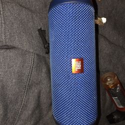 JBL4  SPEAKER