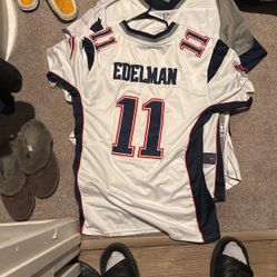 Football jerseys 