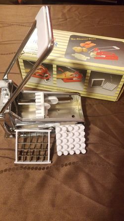 Potato slicer / peeler