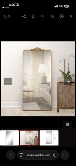 Gold mirror