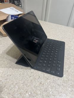 Apple Smart Keyboard for ipad