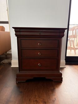 Wood accent table (nightstand)