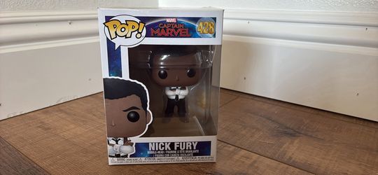 Funko Pop! Marvel Captain Marvel Nick Fury #428