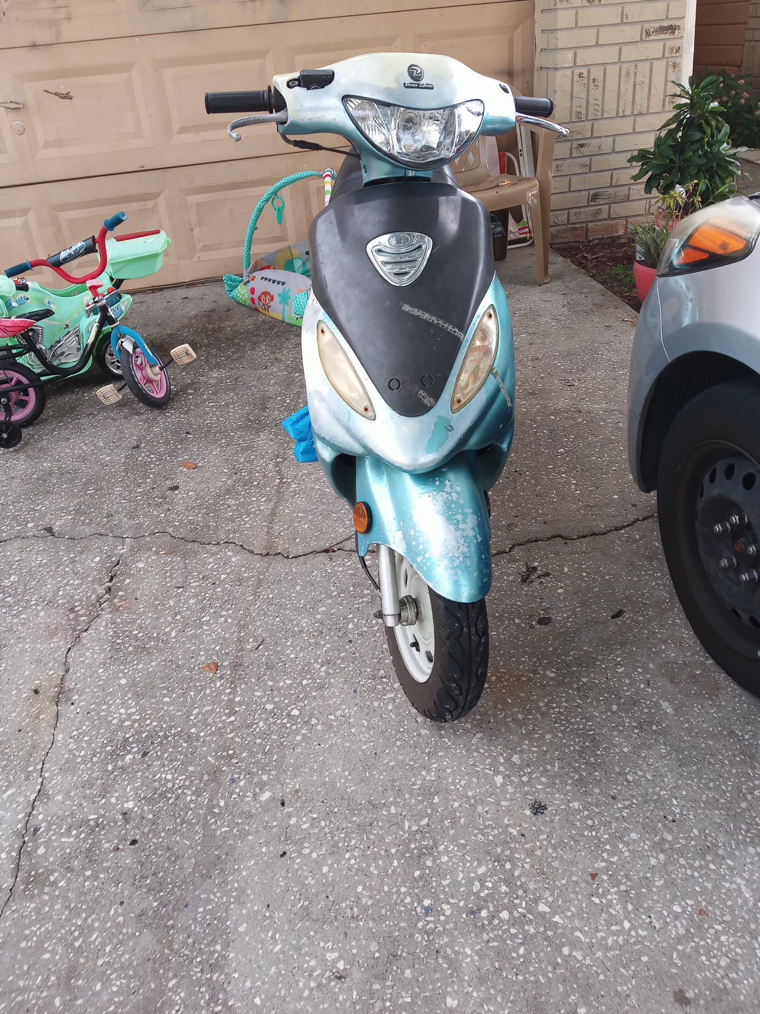 2010 peace sport moped/scooter