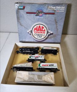 Mac Tools 6 Piece Train Set HO Scale Diecast Train Collection