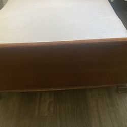 Queen Bed