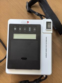 Leica Polaroid, white
