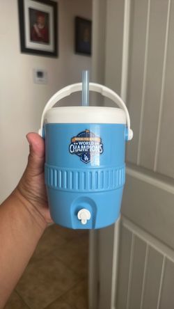 Dodgers igloo