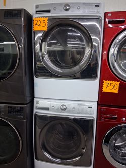 Kenmore front load wahser and dryer set