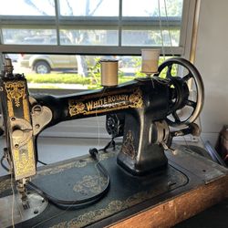 Sewing Machine 