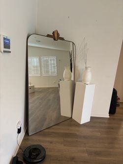 Cb2 mirror