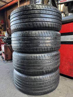 4 KUMHO TIRES 225/45/17 FREE MOUNT AND BALANCE 