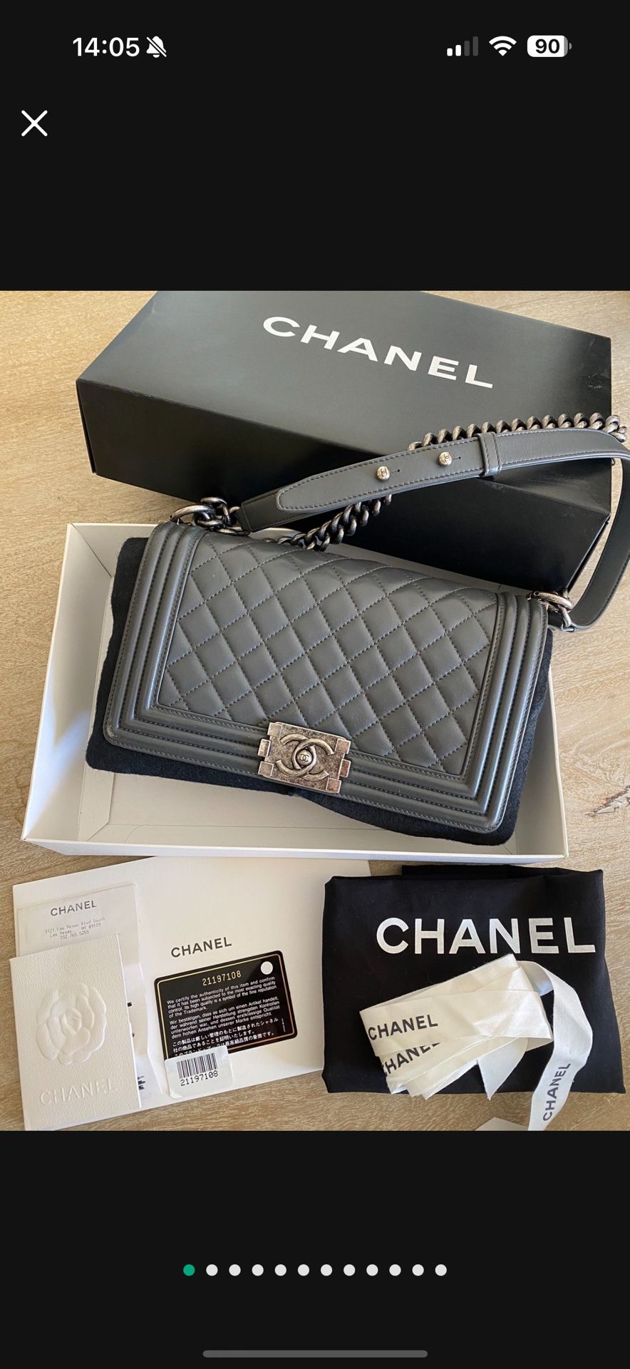 Authentic CHANEL Le Boy medium 25cm Handbag