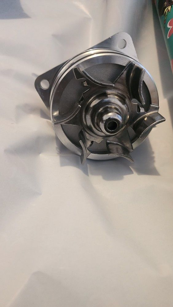 2006 M35 Water Pump
