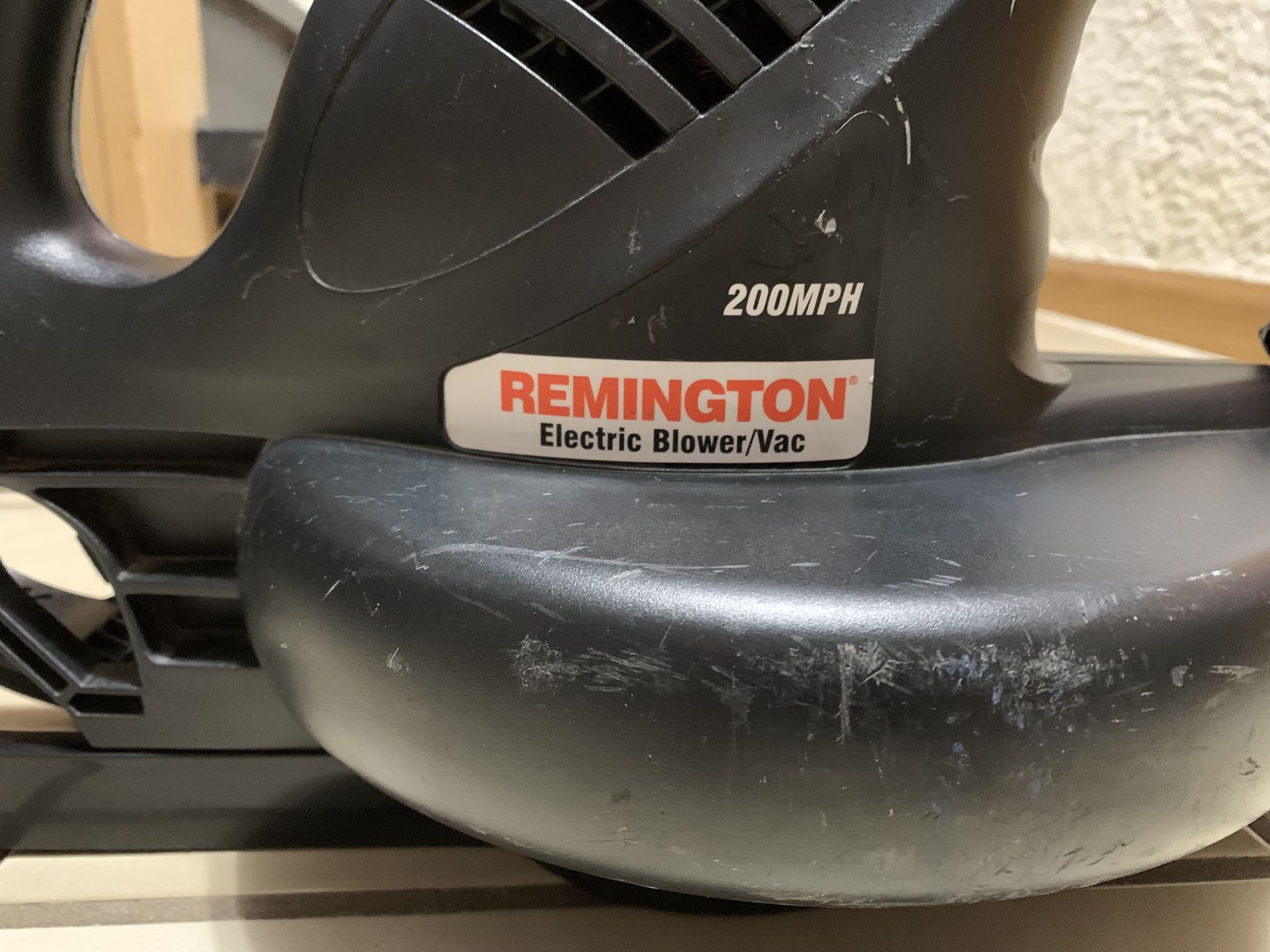 Remington  200 MPH Electric Blower Vac