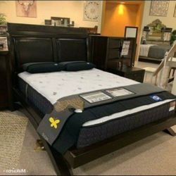 San Saba Bedroom Set🍀 4-Piece Queen or King Dresser,Mirror,Nightstand💫Finance Available