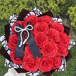 Red dior eternal bouquet ready for pickup!!🌸