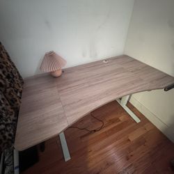 Standing Desk With Adjustable Height