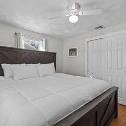 King Bed Frame with Adjustable Headboard