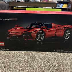 LEGO Technic Ferrari SP3
