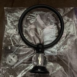 Entire Black Bathroom accessories 