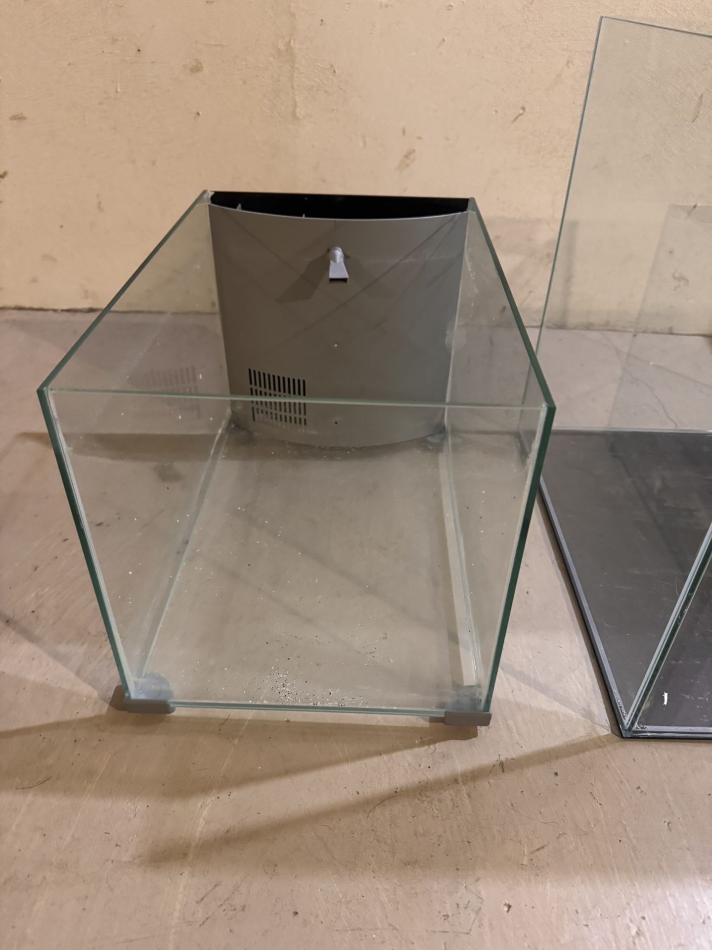 Glass Fish Tanks