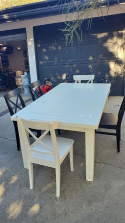 Free Dining table with chairs