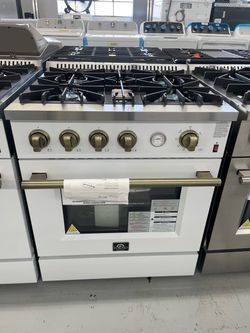New FORNO 30” Slide In Range Gas / 2 Years Warranty