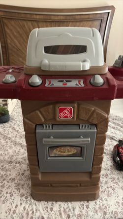 Toy barbecue pit