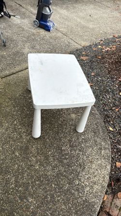 Table Kids plastic play table