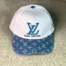 LV HAT