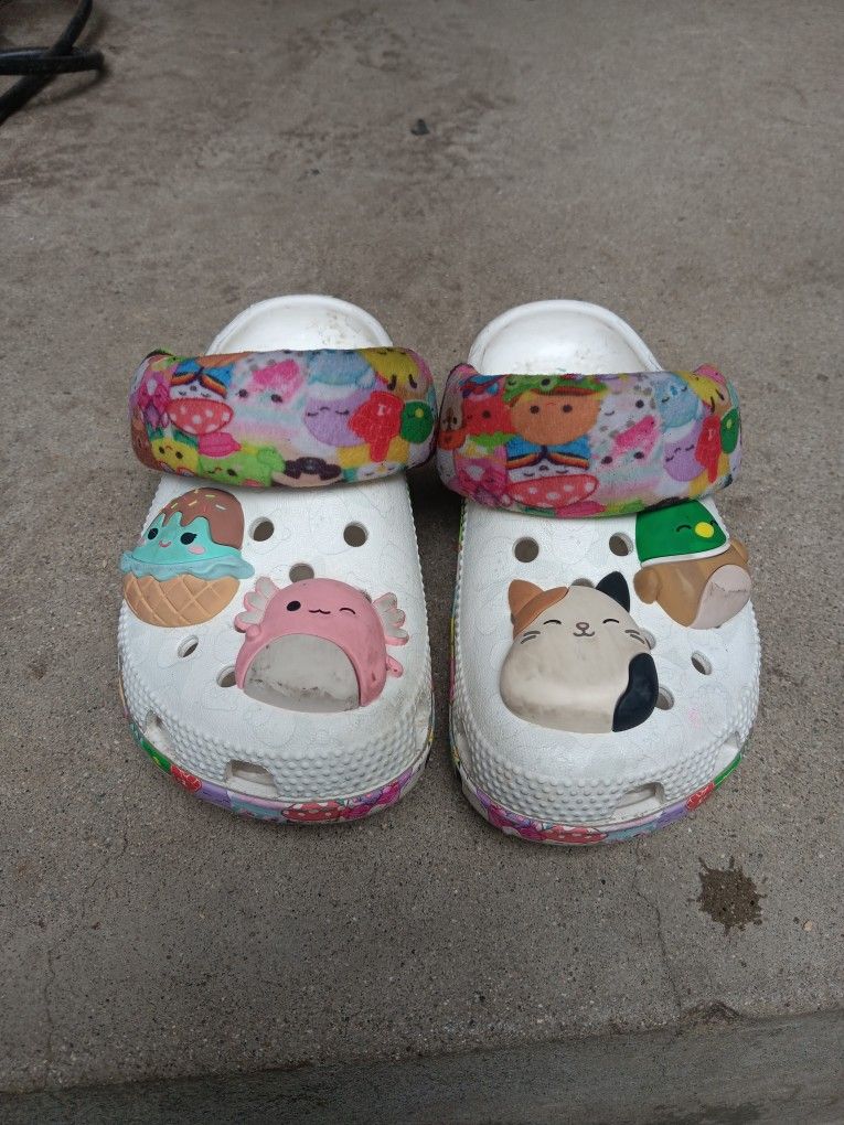 !! Child's Crocs Slippers Size C11