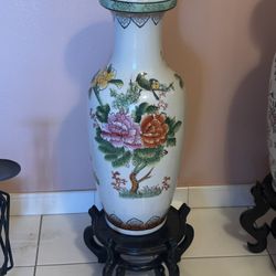 24” Chinese porcelain Floor vase