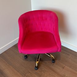 Office Chair (Pick Up April 28)