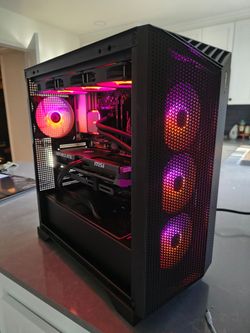 RTX 5080 ryzen 9900x 32gb ddr5 gaming pc