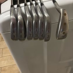 Dunlop Golf Clubs
