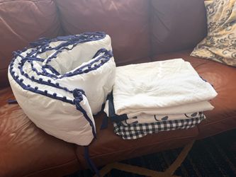 POTTERY BARN CRIB BUMPER AND SHEETS SET